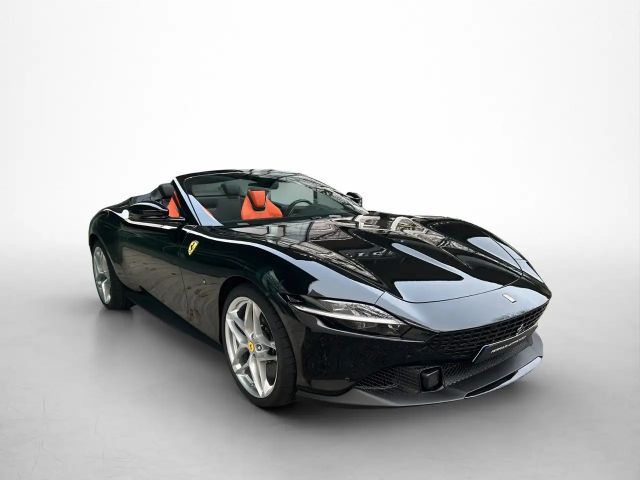 Ferrari Roma Spider