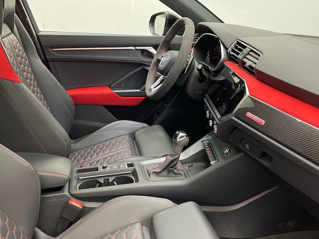 Audi RS Q3 Quattro S-Tronic