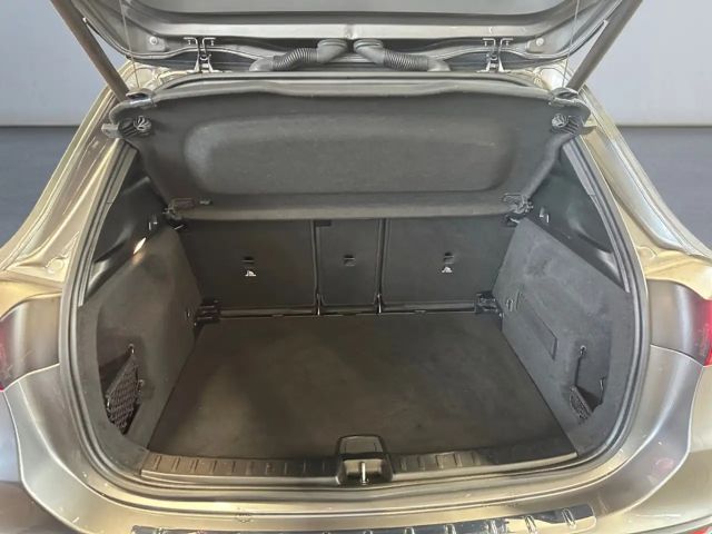 Mercedes-Benz GLA 200 AMG Line