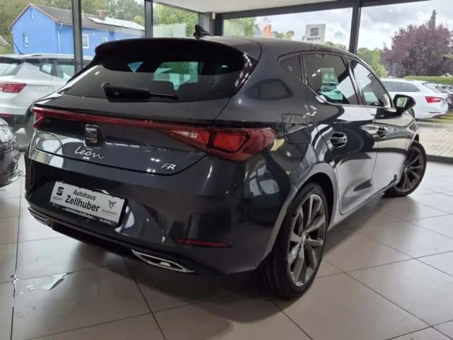 Seat Leon 1.5 eTSI DSG FR-lijn