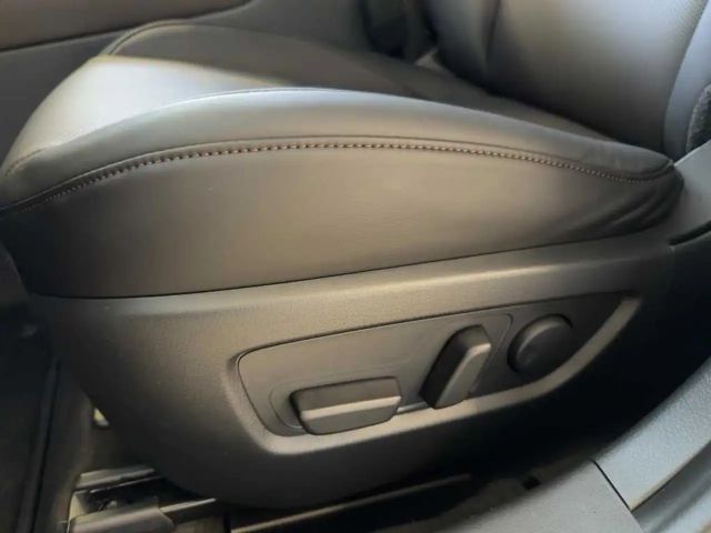 Mazda CX-30 SkyActiv Takumi e-Skyactiv