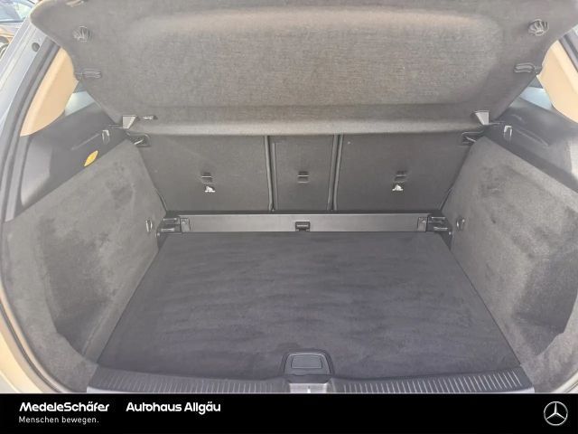 Mercedes-Benz B 200 Progressive