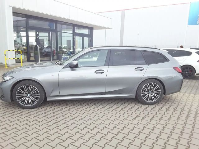 BMW 318 318i M-Sport Touring