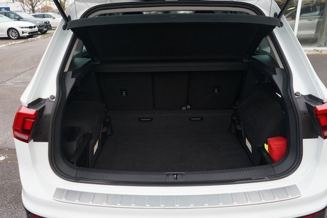 Volkswagen Tiguan 2.0 TSI 4Motion Sport