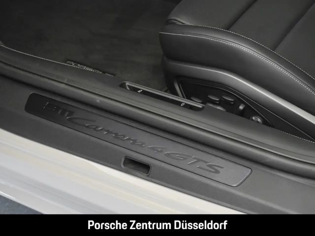 Porsche 992 4 Carrera Coupé GTS