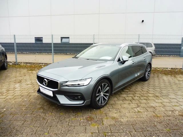 Volvo V60 Momentum