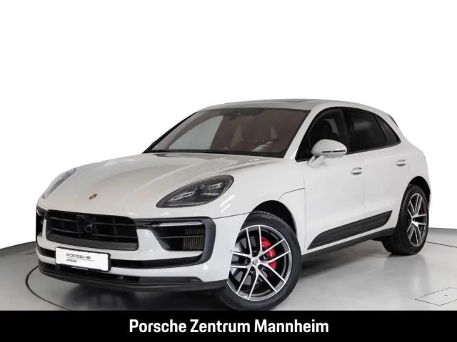 Porsche Macan S