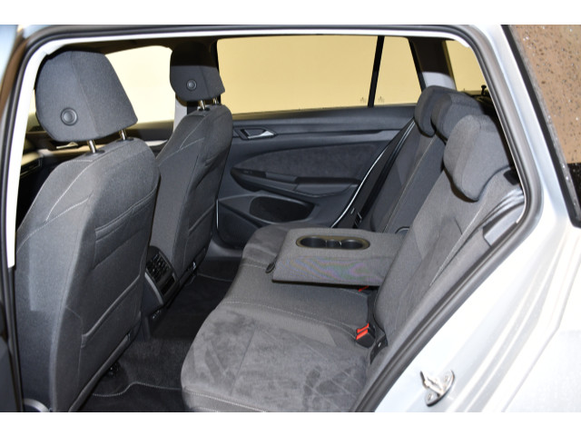 Volkswagen Golf 1.0 TSI Golf VIII Life Variant
