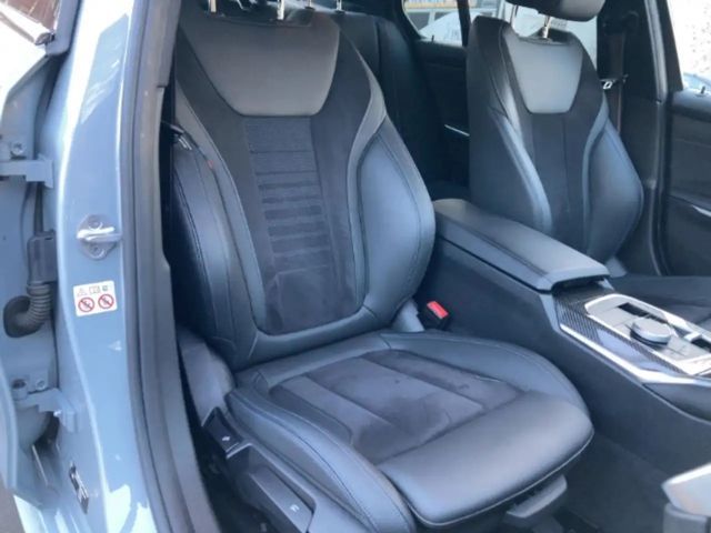 BMW 330 330e M-SportPro Sedan