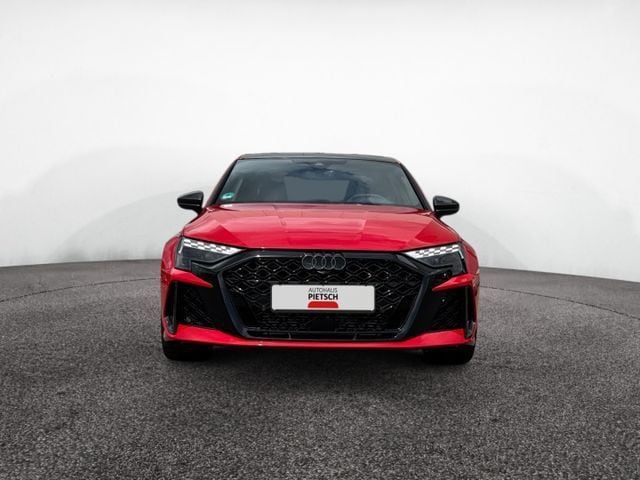 Audi RS3 Quattro S-Tronic Sedan