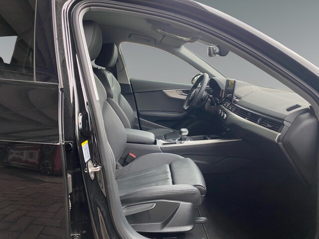 Audi A4 30 TDI Avant S-Tronic