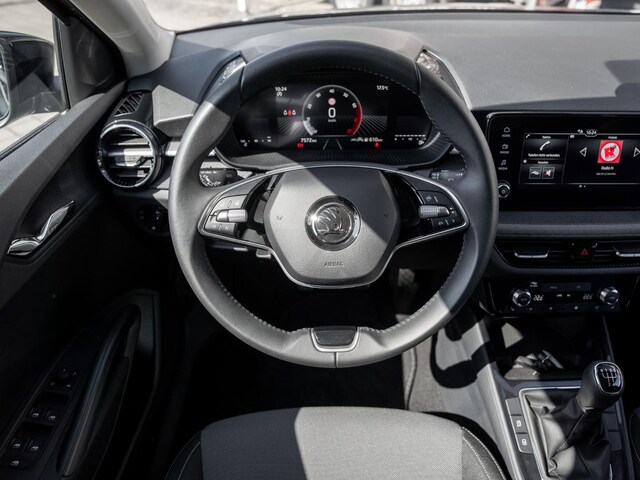 Skoda Fabia 1.0 MPI 5-GANG SpurH SoundSys