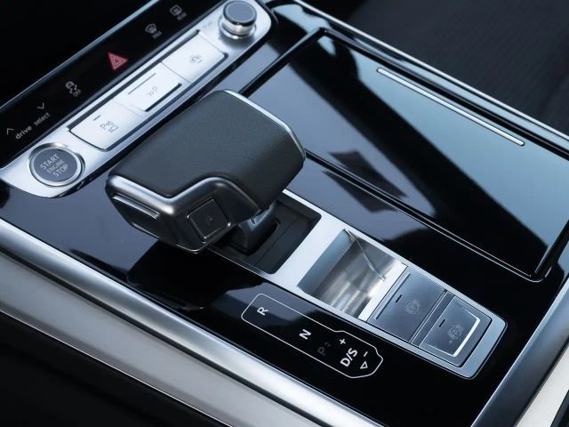 Audi Q7 50 TDI Quattro S-Line