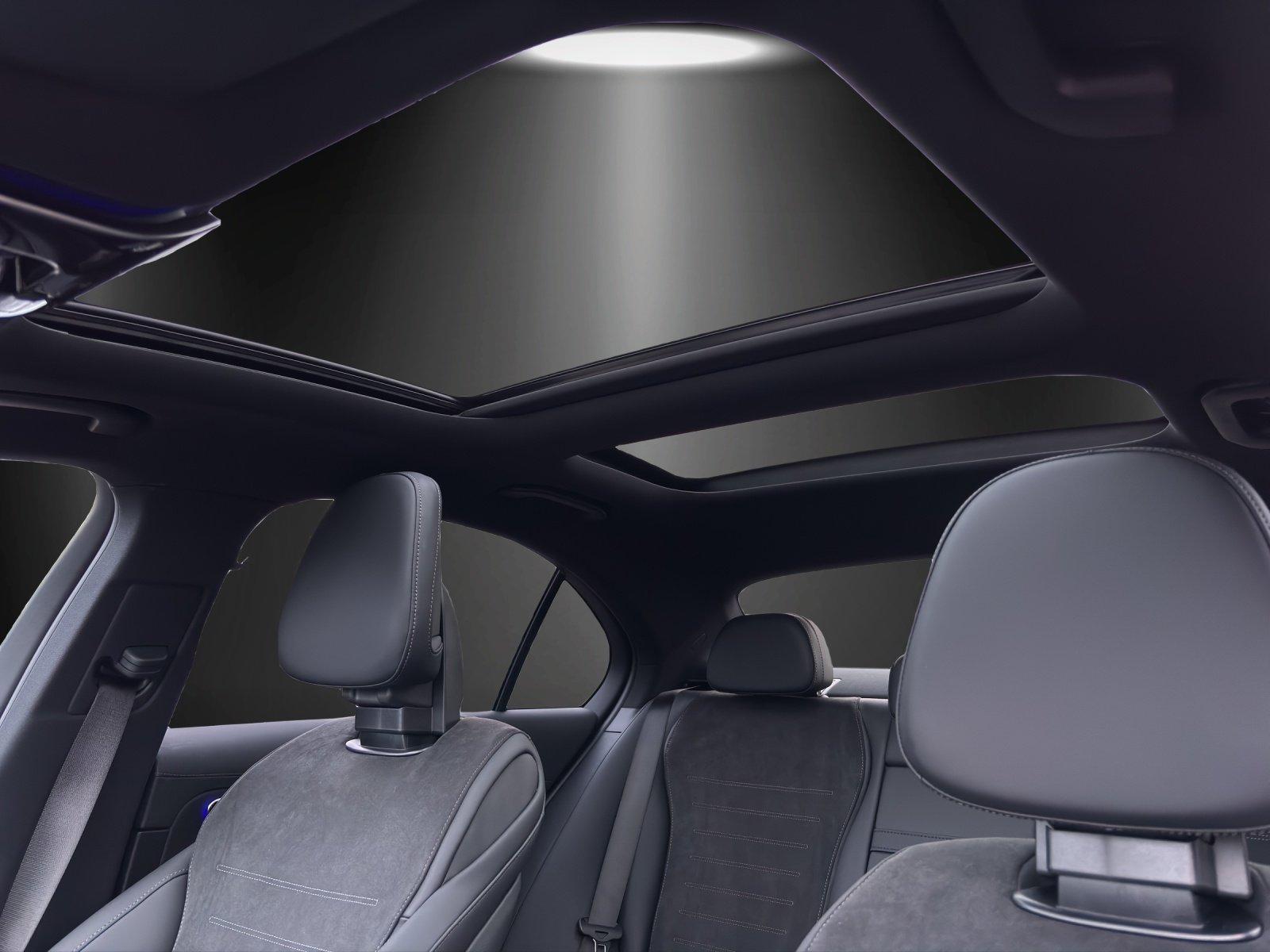 Mercedes-Benz C 220 AMG Line C 220 d Sedan