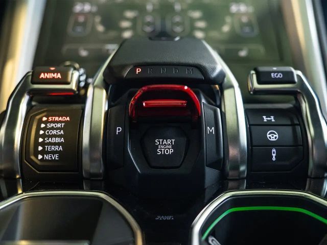 Lamborghini Urus Pano HUD B&O 360 23" TV Nachtsicht AHK Soft
