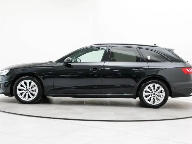 Audi A4 45 TFSI Quattro S-Tronic