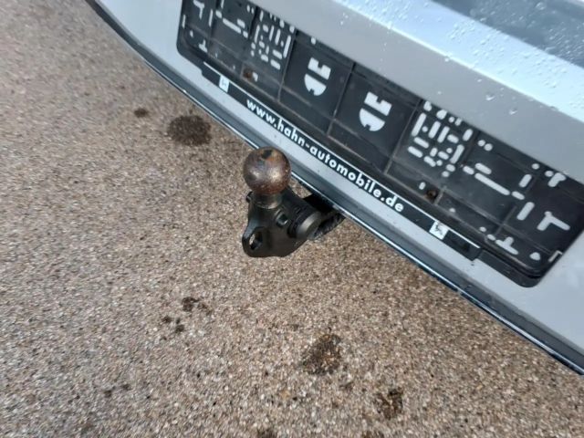 Volkswagen Golf 1.5 eTSI DSG IQ.Drive