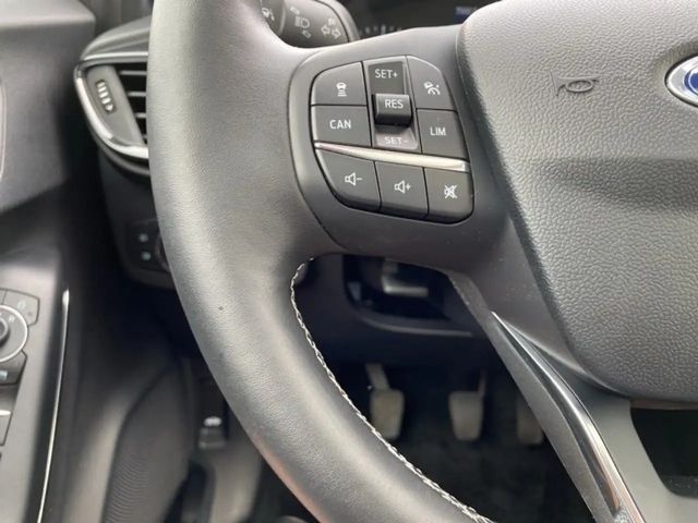 Ford Puma EcoBoost Titanium