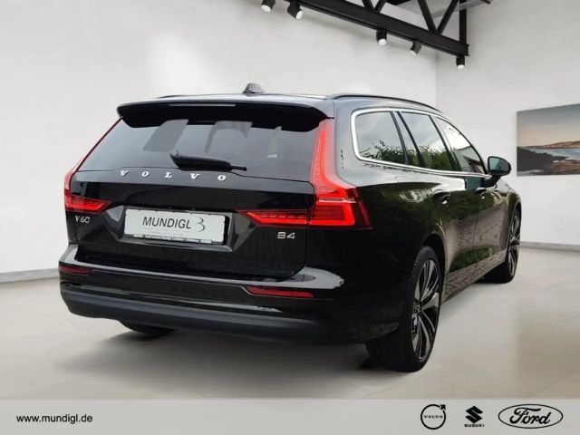 Volvo V60 Core Hybrid