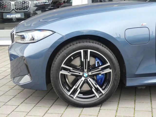 BMW 330 330e M-Sport Touring