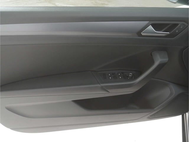 Volkswagen T-Roc 1.5 TSI Cabriolet Plus R-Line