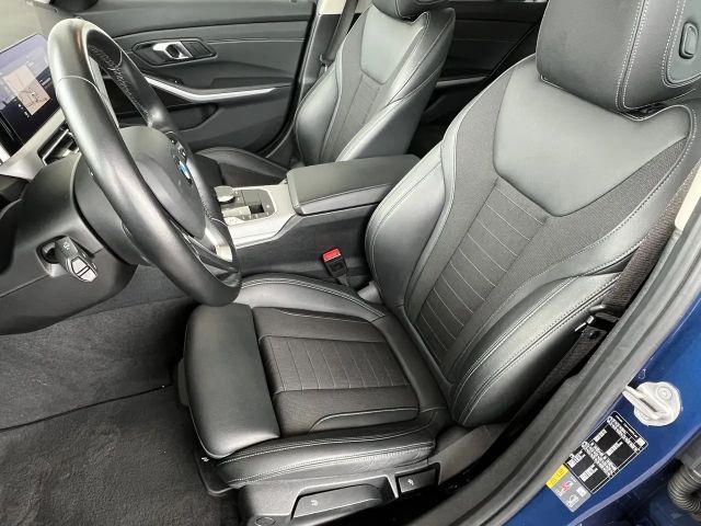 BMW 330 330e Touring