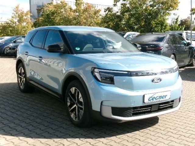 Ford Explorer Extended range RWD