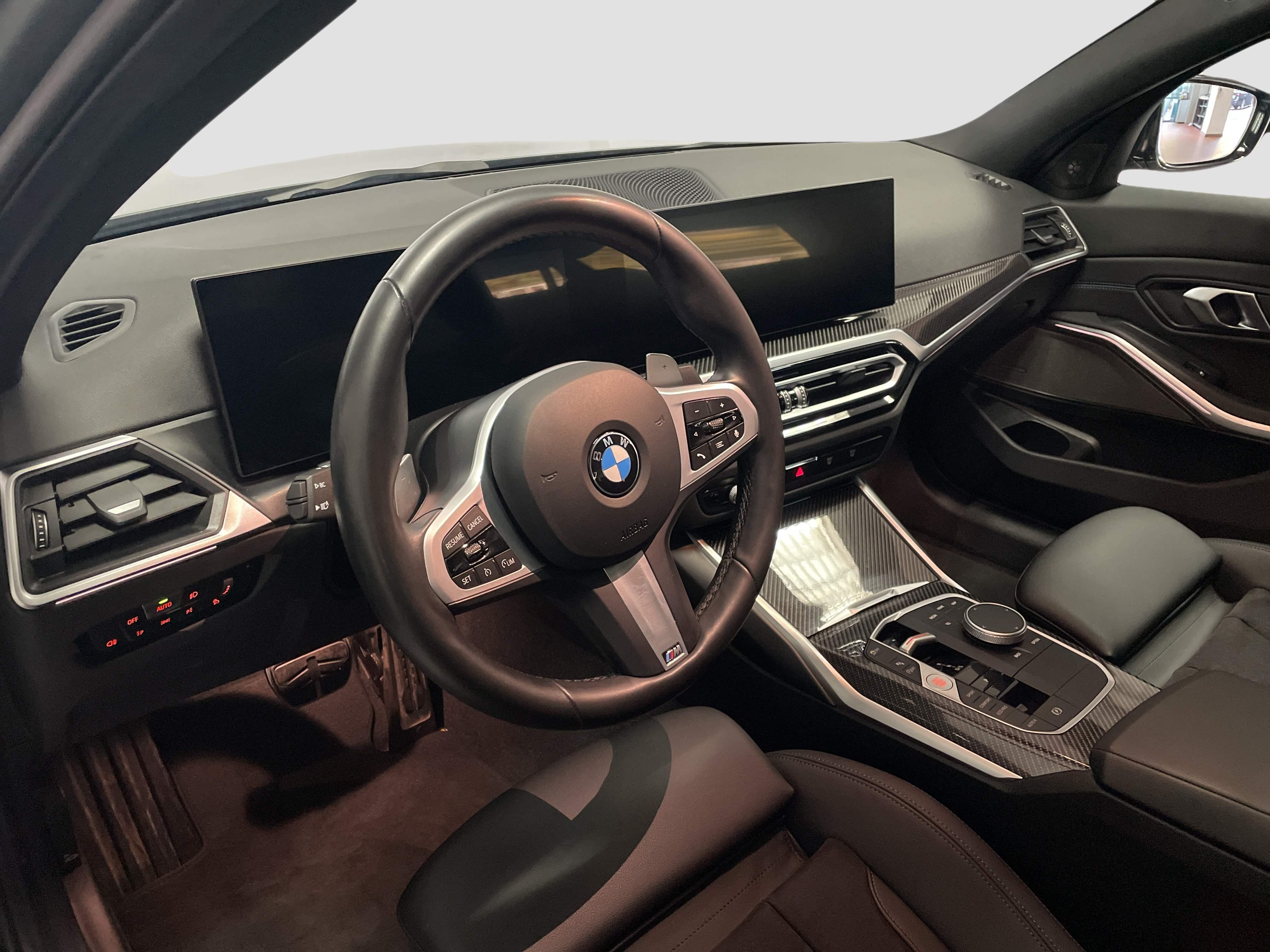 BMW 330 330i Sedan xDrive