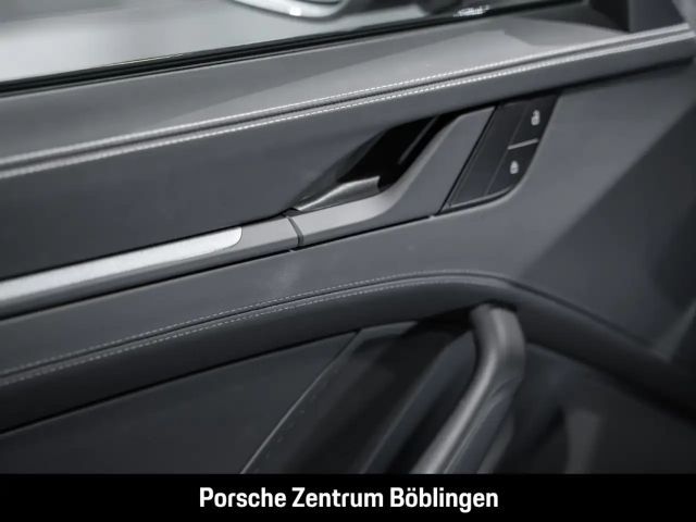 Porsche 992 Carrera Coupé