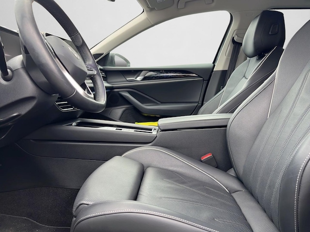 Volkswagen Passat 2.0 TDI Business DSG Variant