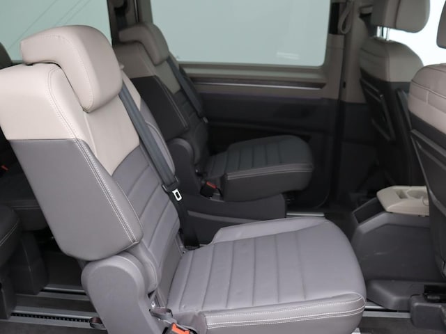 Volkswagen Multivan 2.0 TDI DSG Lang T7