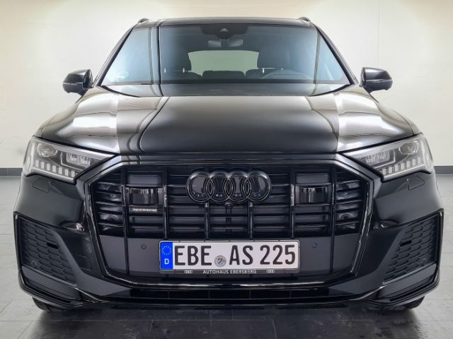 Audi Q7 50 TDI Quattro S-Line