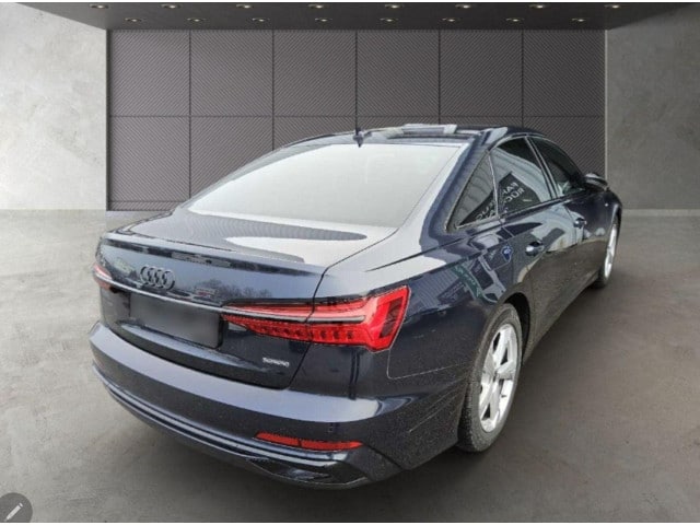 Audi A6 45 TFSI Quattro S-Line S-Tronic Sedan