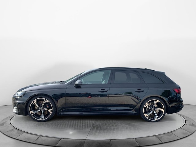 Audi RS4 Avant Quattro