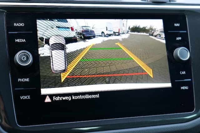 Volkswagen Tiguan 2.0 TDI DSG R-Line Style