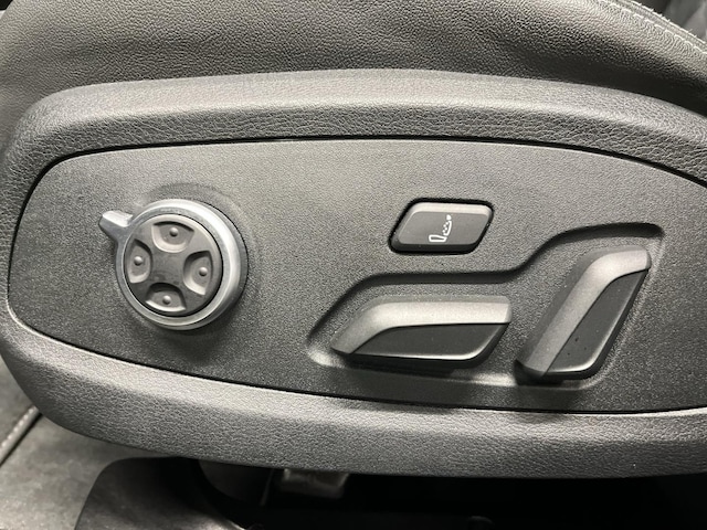 Audi RS4 Avant Quattro