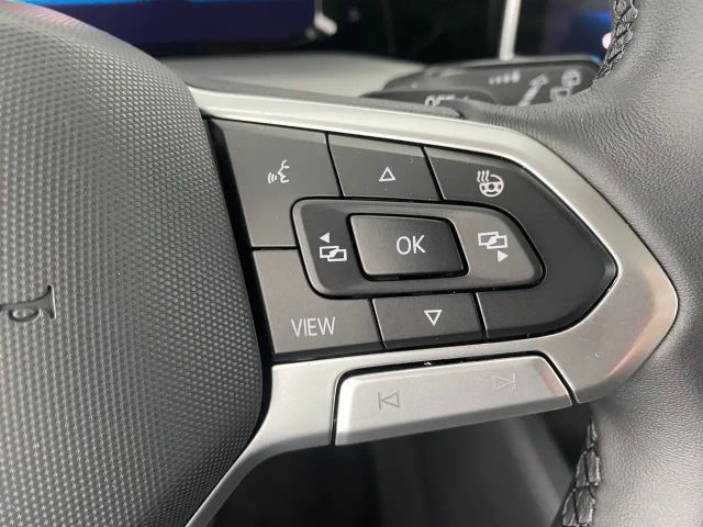 Volkswagen Golf Business DSG Variant