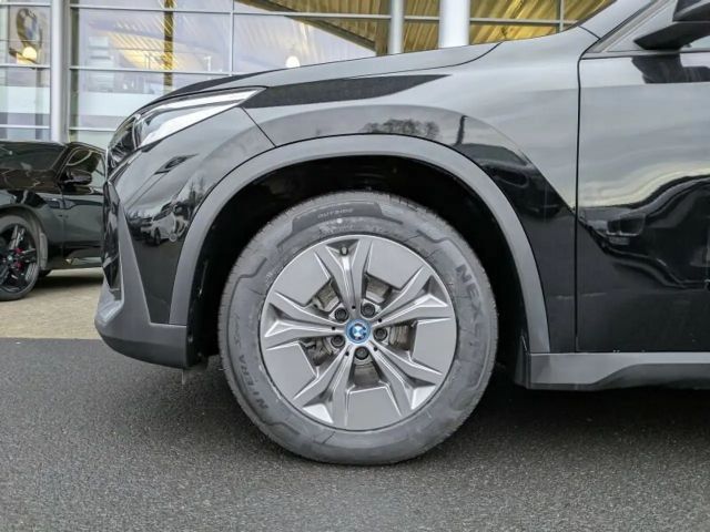 BMW iX1 xDrive30