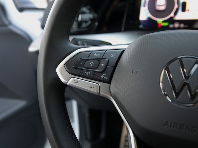 Volkswagen Golf 1.5 eTSI DSG Style