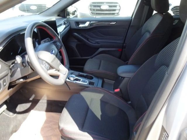 Ford Focus ST Line Wagon