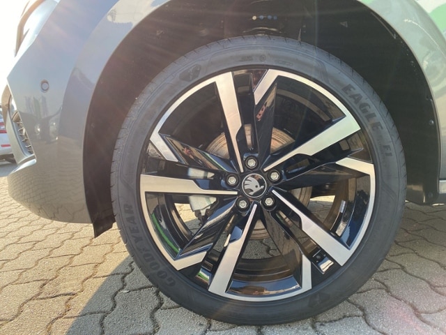 Skoda Kamiq 1.0 TSI Monte Carlo