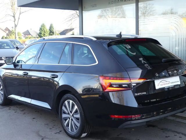 Skoda Superb 2.0 TDI Style Style