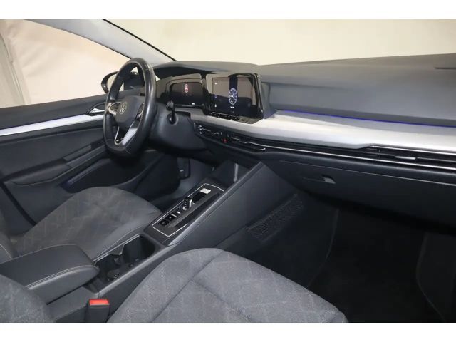Volkswagen Golf 1.5 eTSI DSG Golf VIII Life