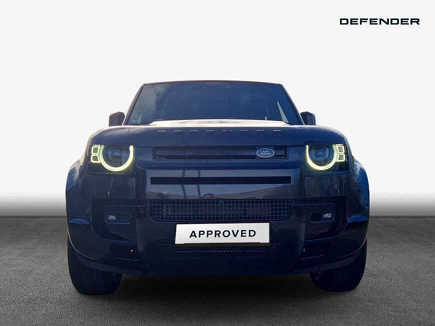 Land Rover Defender 110 Dynamic HSE
