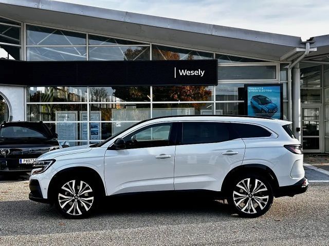 Renault Espace E-Tech Hybrid Iconic