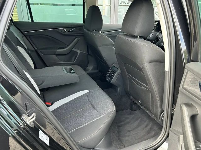 Skoda Scala Automatik / Virtual Cock. / Rückfahrkamera