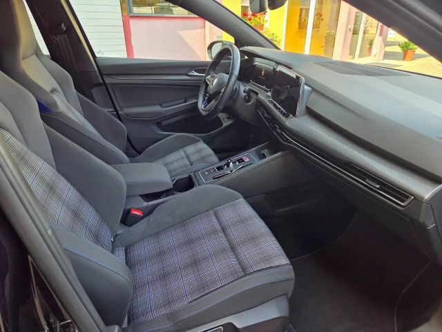 Volkswagen Golf GTE Plus eHybrid