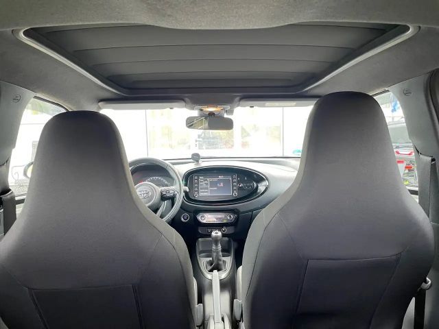 Toyota Aygo 1.0 VVT-i Hatchback Style