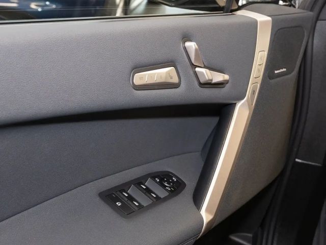 BMW iX xDrive40