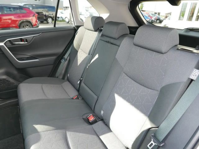 Toyota RAV4 4x2 Hybride Team D